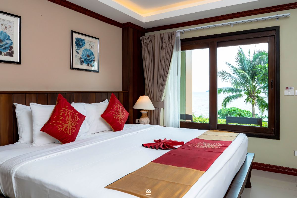 Victoria Cliff Resort Kawthaung - 4-Star Luxury Seaside Resort in Myanmar