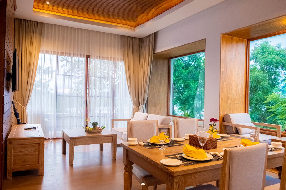 Victoria Cliff Resort Kawthaung - 4-Star Luxury Seaside Resort in Myanmar