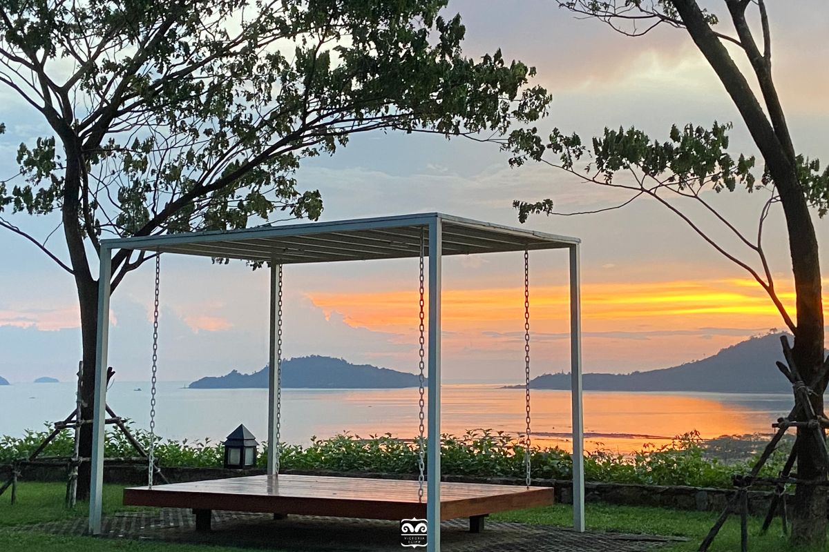 Victoria Cliff Resort Kawthaung - 4-Star Luxury Seaside Resort in Myanmar