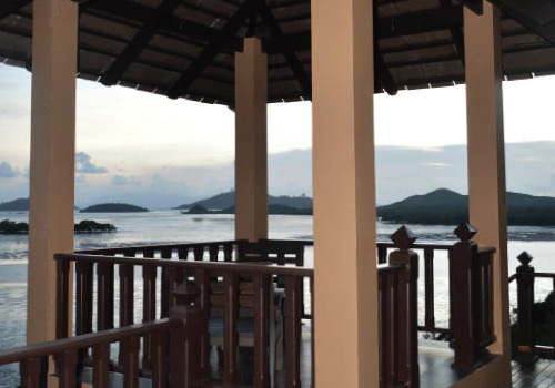 ห้องพัก วิคตอเรีย คลิฟ รีสอร์ท (เกาะสอง)