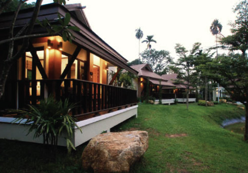 ห้องพัก วิคตอเรีย คลิฟ รีสอร์ท (เกาะสอง)