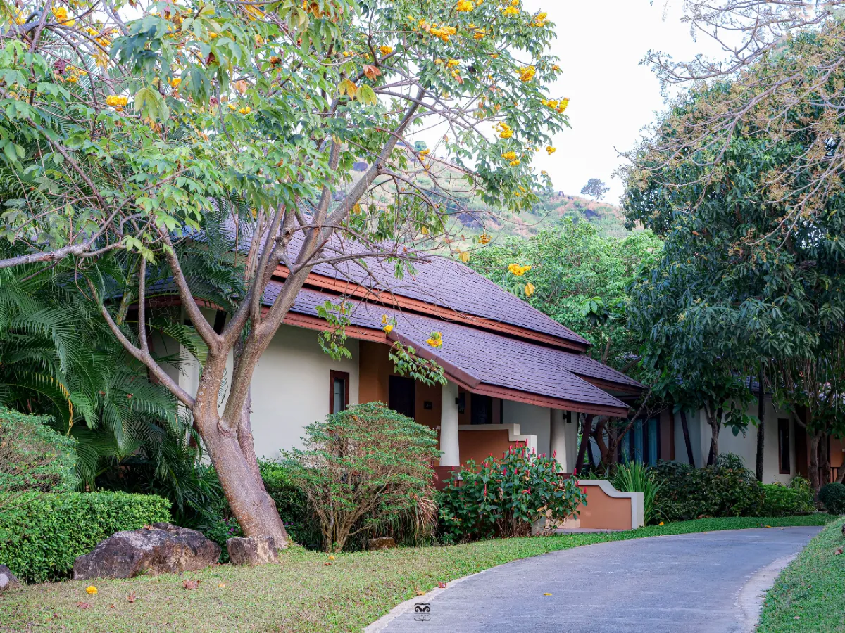 Victoria Cliff Resort Kawthaung - 4-Star Luxury Seaside Resort in Myanmar